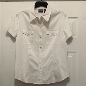 3/$15 Chico's Size 2 (Size 12) White Cotton Blend Short Sleeve Button-Up Shirt